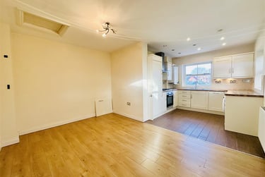 1 bed flat, Elm Avenue, Beeston, Nottingham, NG91BU - Image 4